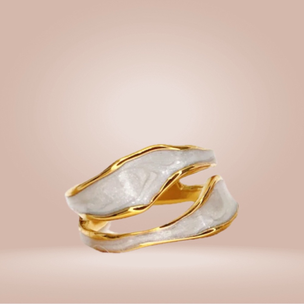 Beautiful new stainlesses steel ring